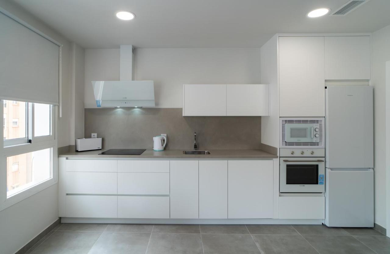 Aac Malaga - Apartamento Con Terraza, Muy Amplio, Totalmente Equipado, Cerca Del Centro Y Nuevo! ภายนอก รูปภาพ