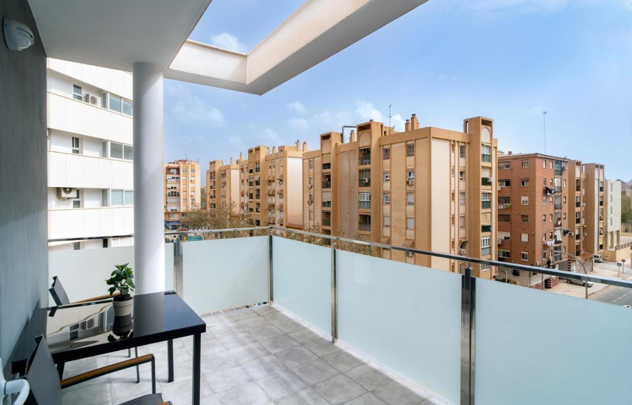 Aac Malaga - Apartamento Con Terraza, Muy Amplio, Totalmente Equipado, Cerca Del Centro Y Nuevo! ภายนอก รูปภาพ