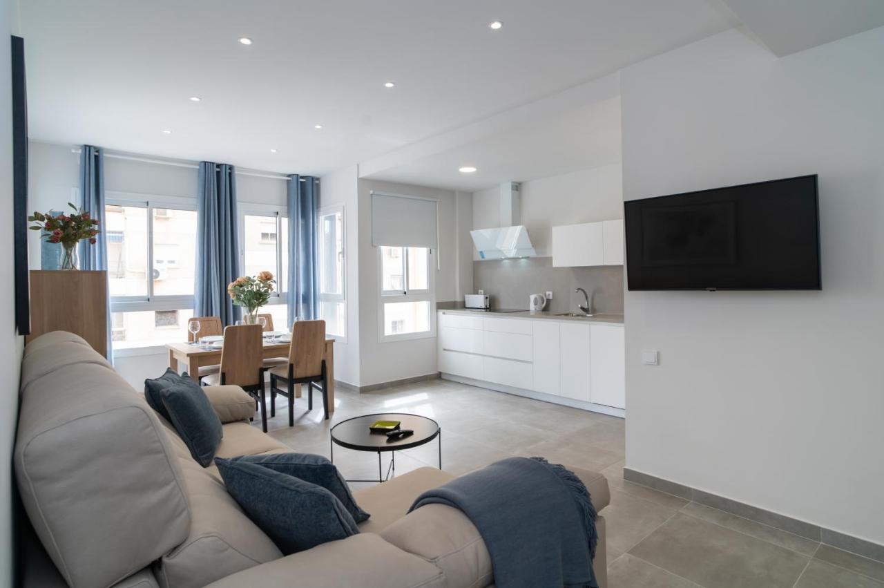 Aac Malaga - Apartamento Con Terraza, Muy Amplio, Totalmente Equipado, Cerca Del Centro Y Nuevo! ภายนอก รูปภาพ