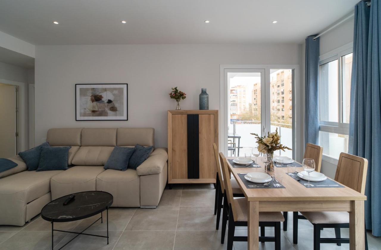 Aac Malaga - Apartamento Con Terraza, Muy Amplio, Totalmente Equipado, Cerca Del Centro Y Nuevo! ภายนอก รูปภาพ