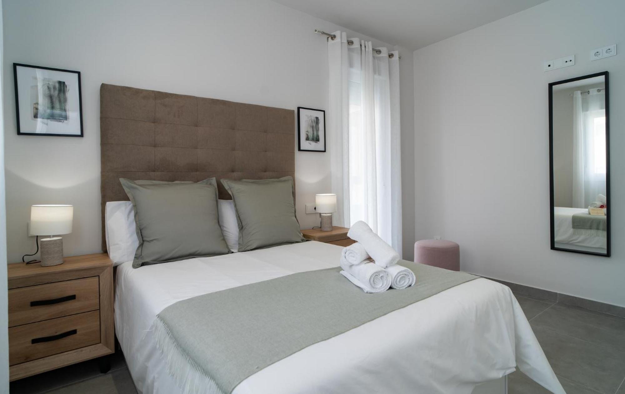 Aac Malaga - Apartamento Con Terraza, Muy Amplio, Totalmente Equipado, Cerca Del Centro Y Nuevo! ห้อง รูปภาพ