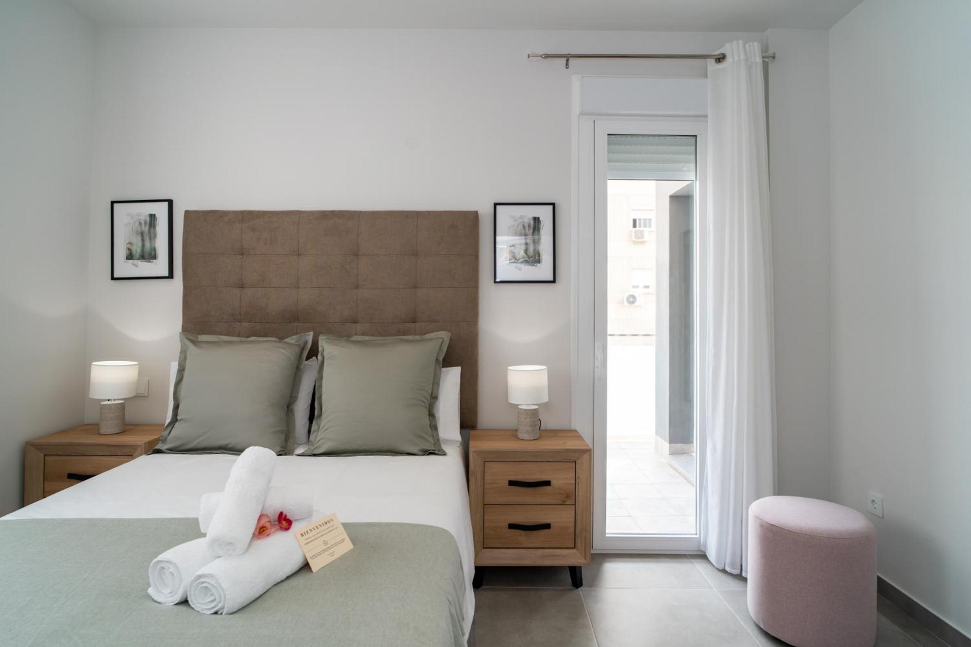 Aac Malaga - Apartamento Con Terraza, Muy Amplio, Totalmente Equipado, Cerca Del Centro Y Nuevo! ห้อง รูปภาพ
