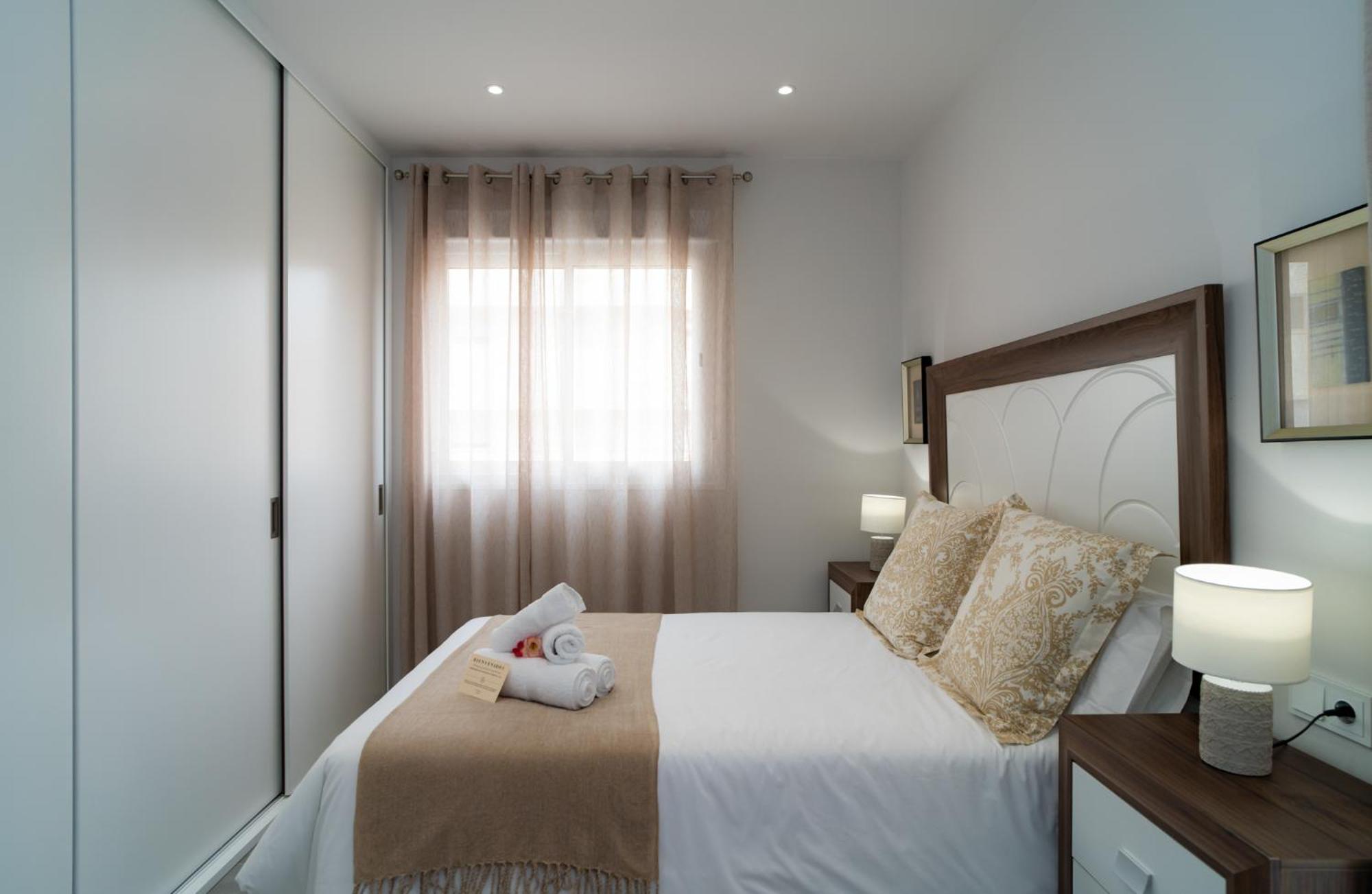 Aac Malaga - Apartamento Con Terraza, Muy Amplio, Totalmente Equipado, Cerca Del Centro Y Nuevo! ห้อง รูปภาพ